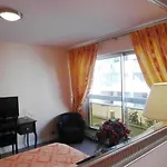 Apartment Rue Rouelle