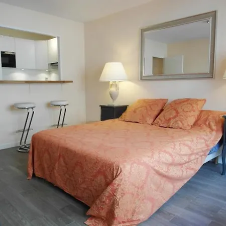 Apartment Rue Rouelle *