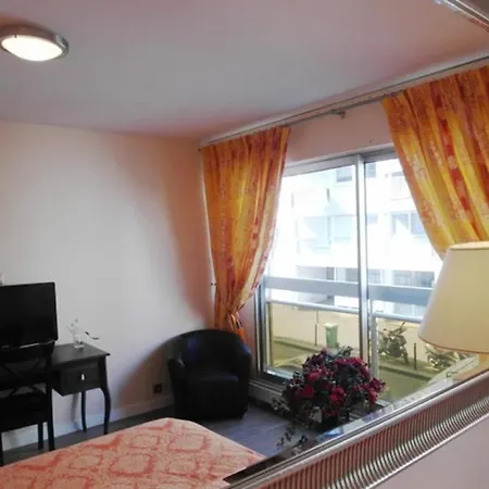 Apartment Rue Rouelle